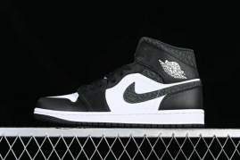 Picture of Air Jordan 1 MID _SKUfw14878796056917447fw